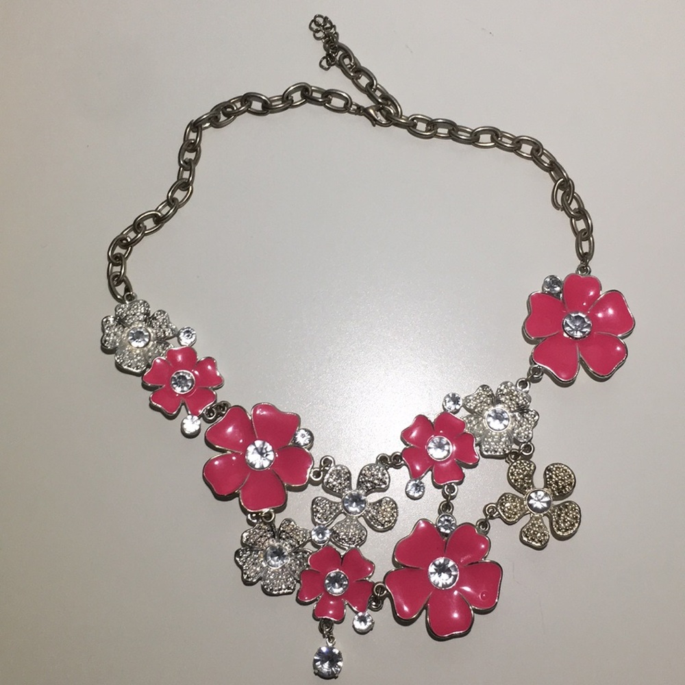 Flower necklace